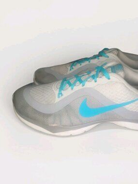 Nike Women's Training Flex TR 6 Size 10 US Sneaker Gray & Blue